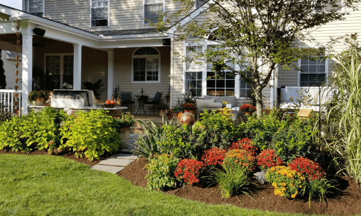 ReliaPRO-Best-PLANTINGs-mulch-trees-stone-beds.png